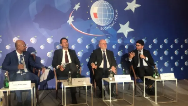 Il presidente Musolino interviene al Forum Economico di Karpacz sulla sostenibilità del trasporto marittimo in Europa