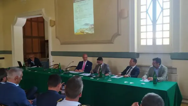 L'importanza di Zls, Zona Franca e Depositi doganali per lo sviluppo del porto di Gaeta e del territorio L'importanza di Zls, Zona Franca e Depositi doganali per lo sviluppo del porto di Gaeta e del territorio