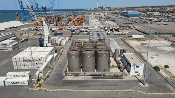 Giornata storica al Porto di Civitavecchia. Inaugurati 10 nuovi silos per la raccolta di oli vegetali