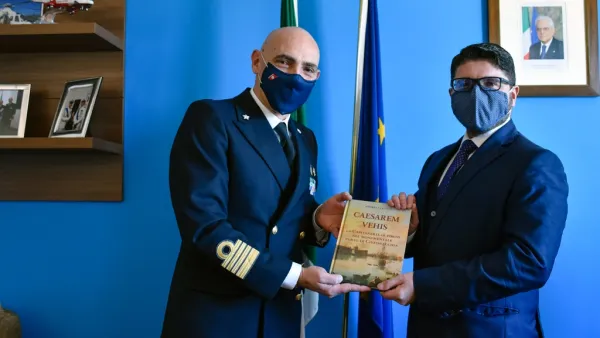 Incontro tra il Presidente dell'AdSP, Pino Musolino, e il Direttore Marittimo del Lazio, Francesco Tomas